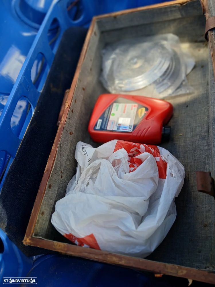 Renault Dauphine - 9