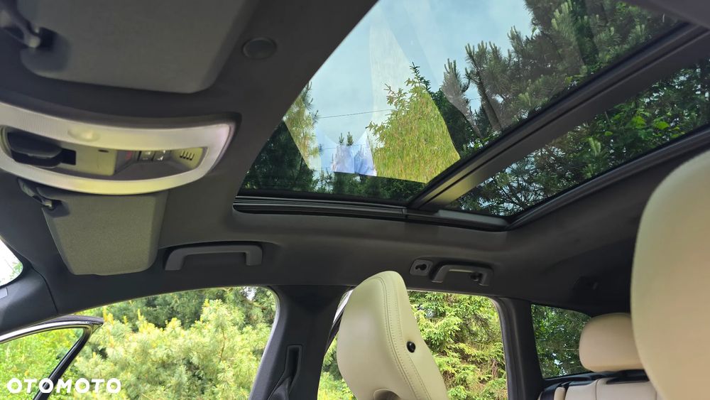Volvo XC 60 D4 AWD Summum - 17