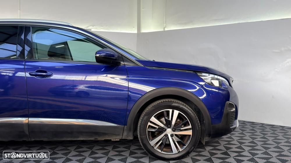 Peugeot 3008 1.5 BlueHDi Allure Pack EAT8 - 8