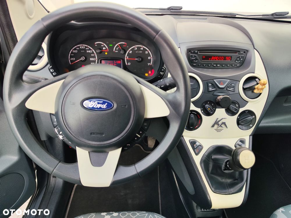 Ford KA Royal - 10