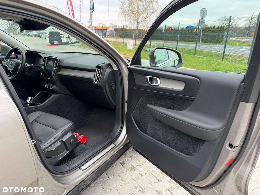 Volvo XC 40 D3 Geartronic Inscription - 25