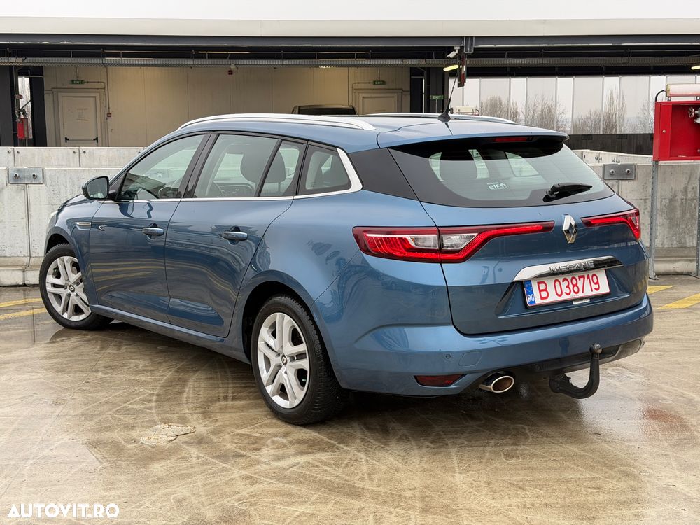 Renault Megane ENERGY TCe 140 EDC BUSINESS - 6