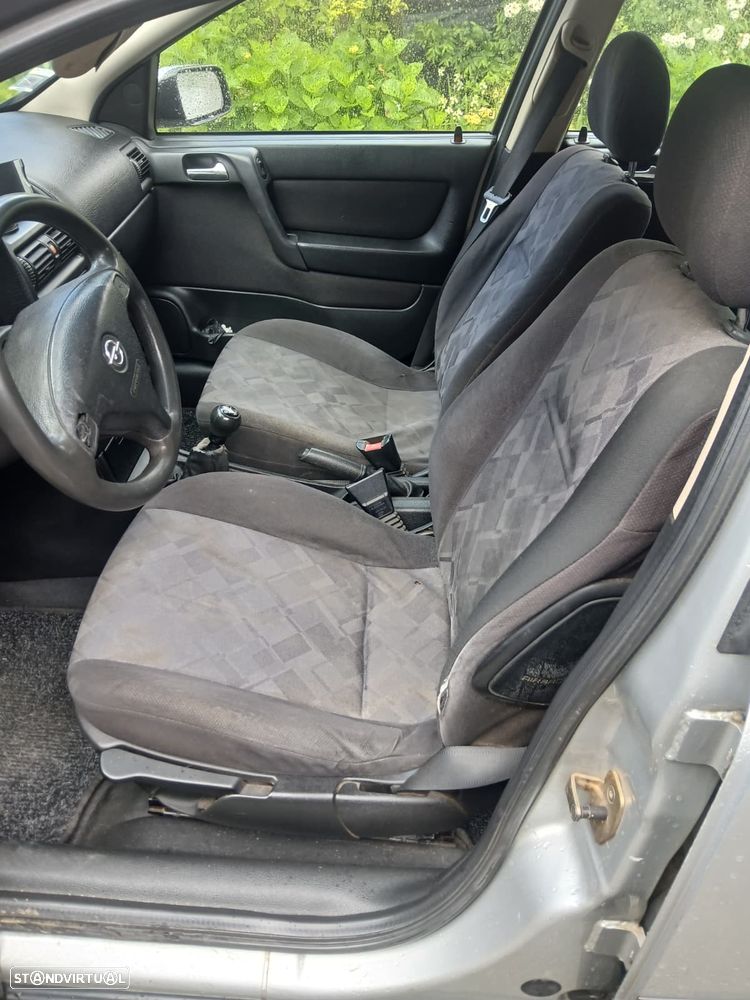 Opel Astra Caravan 1.4 Club - 1