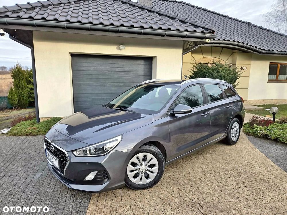 Hyundai i30 1.4 T-GDI Comfort DCT - 38