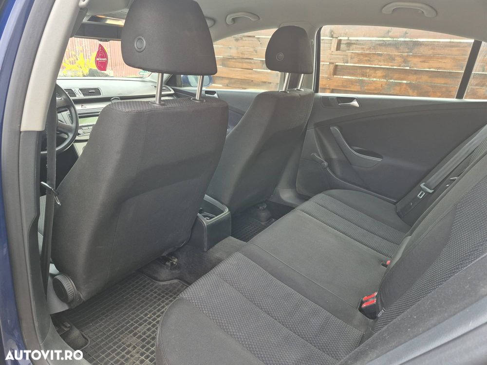 Volkswagen Passat 2.0TDI Trendline DPF - 13