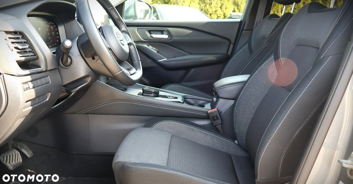 Nissan Qashqai - 14