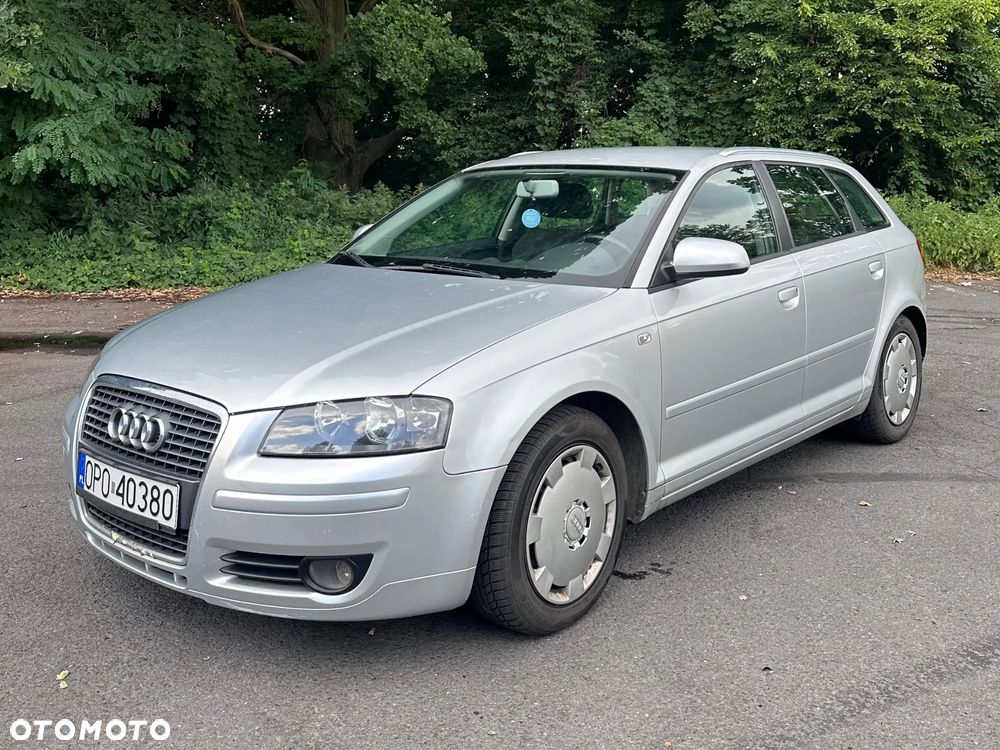 Audi A3 Sportback 2.0 TDI Ambiente - 1