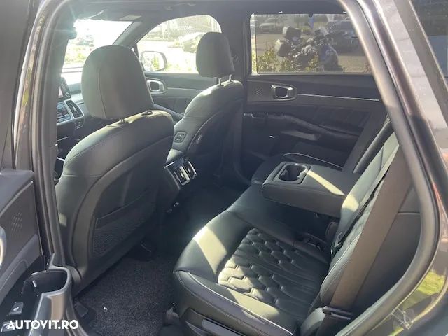 Kia Sorento 2.2 DSL 8DCT 4x4 7P Premium - 11
