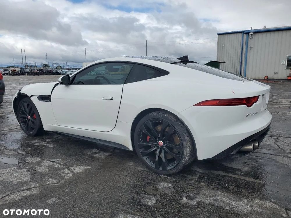 Jaguar F-Type - 3