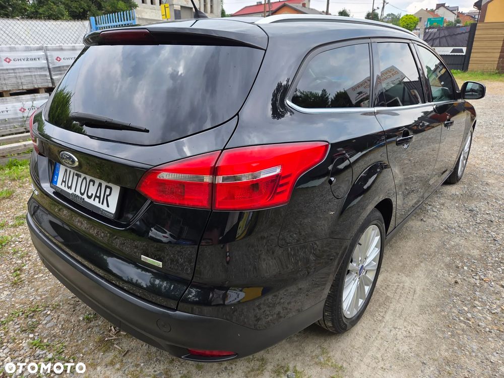 Ford Focus 1.0 EcoBoost Titanium - 6