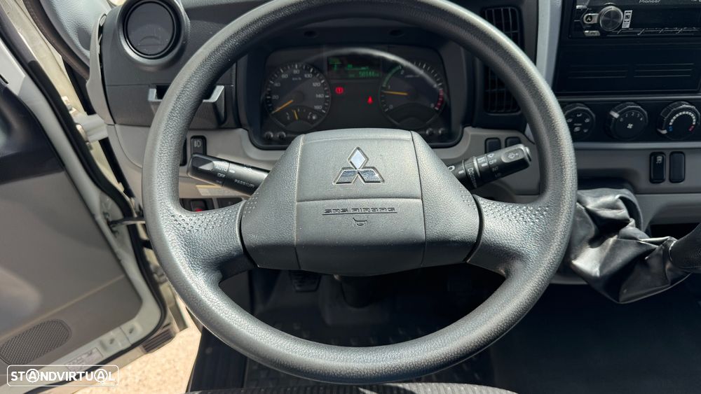Mitsubishi Canter 3C13 C/ Plataforma elevatória - 12