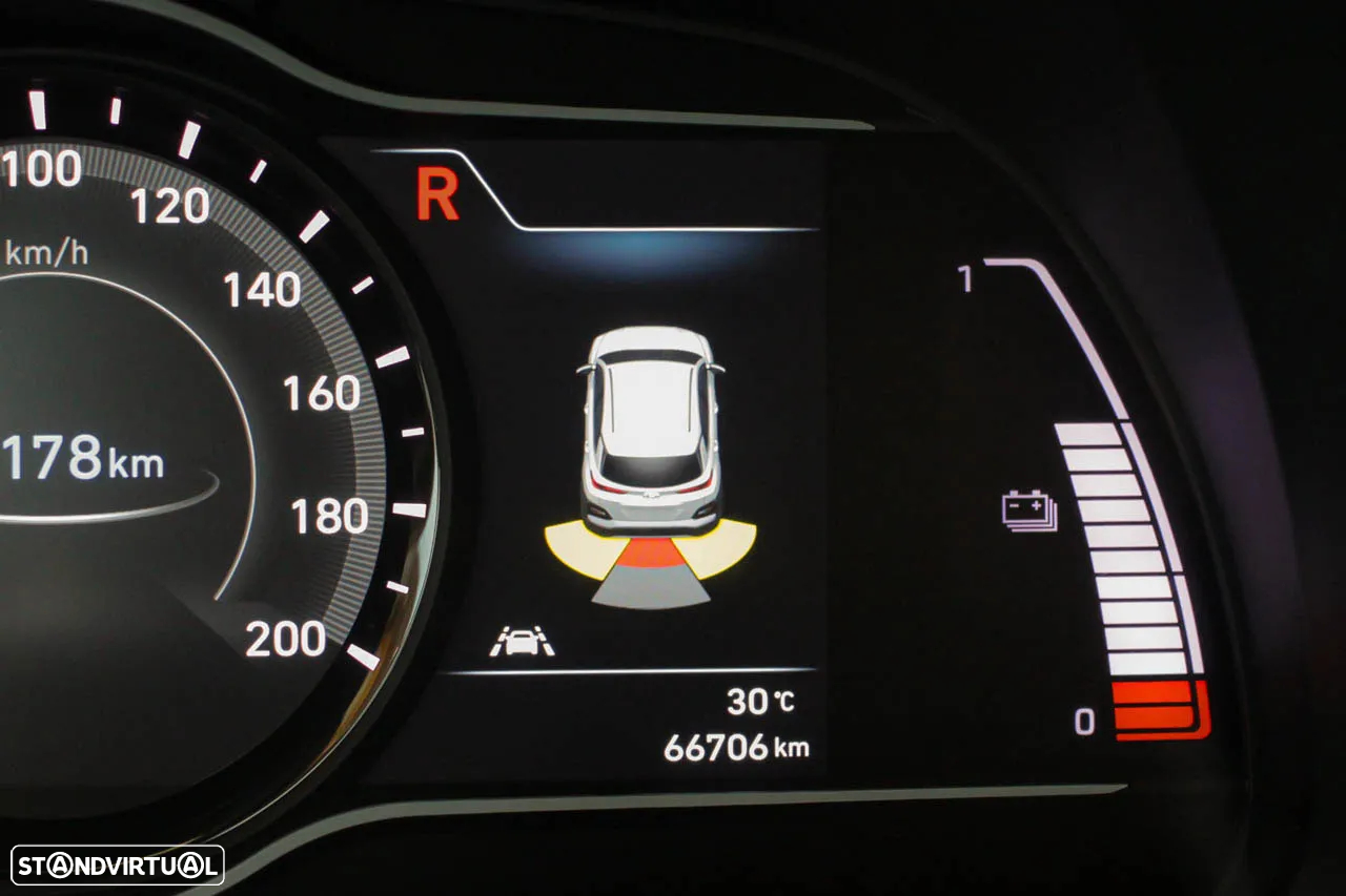 Hyundai Kauai EV 39 kWh Premium - 28