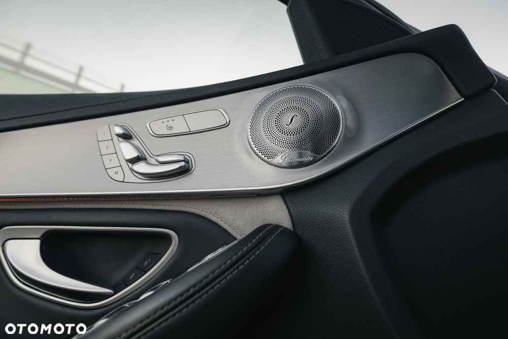 Mercedes-Benz Klasa C AMG 63 S - 18