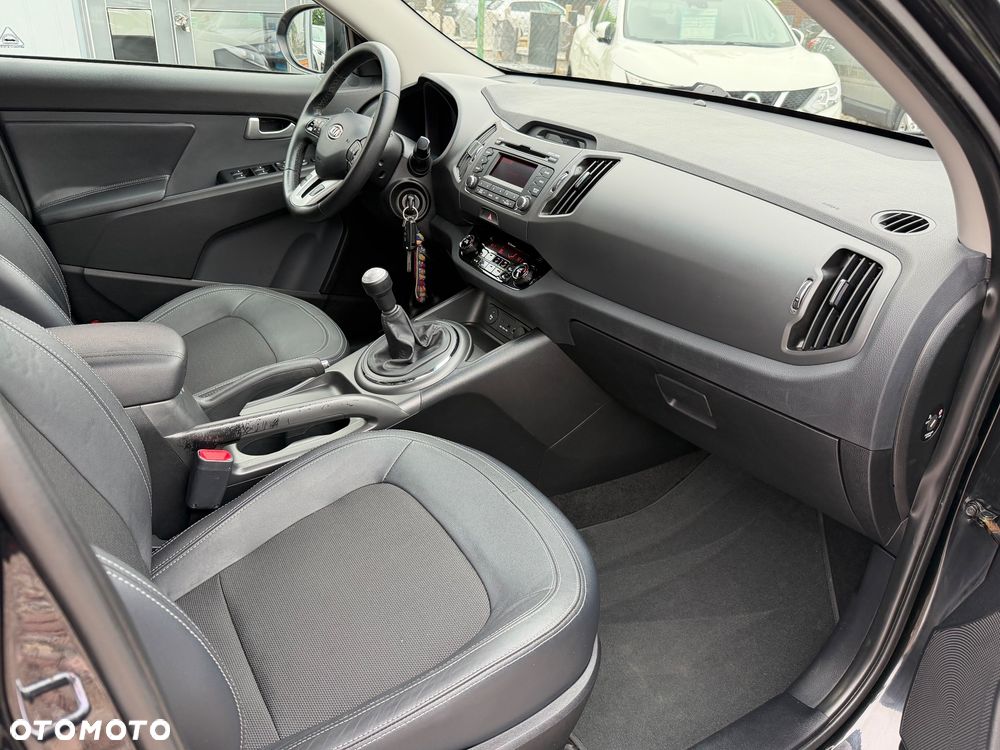Kia Sportage - 14
