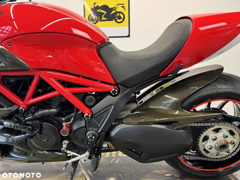 Ducati Diavel - 23