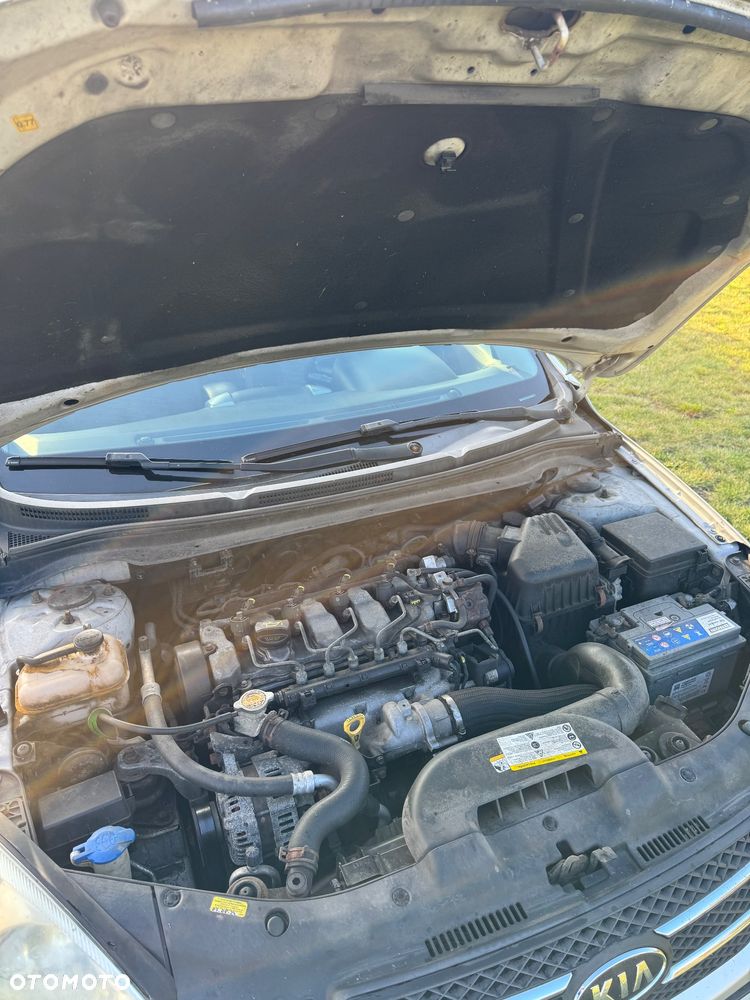Kia Ceed - 9