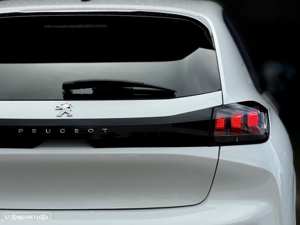 Peugeot 208 1.2 PureTech Allure Pack - 18