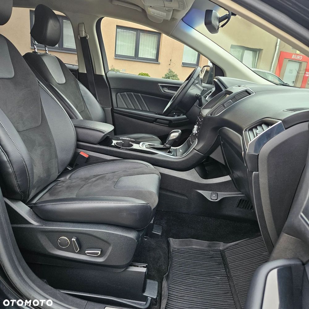 Ford Edge - 19