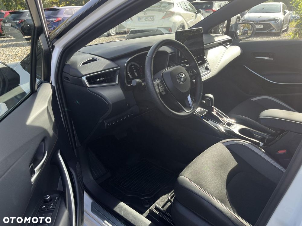 Toyota Corolla 2.0 Hybrid GR Sport - 14