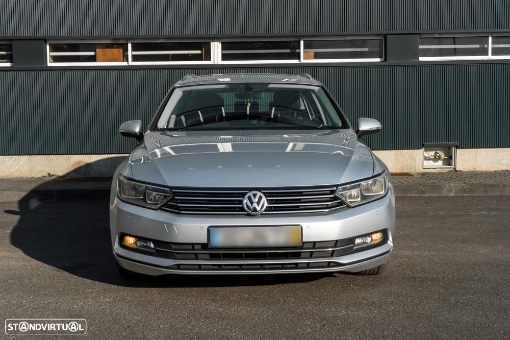 VW Passat Variant 1.6 TDI Confortline DSG - 3