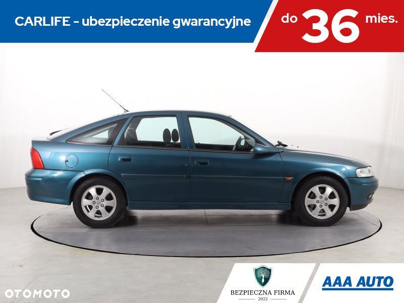 Opel Vectra - 8