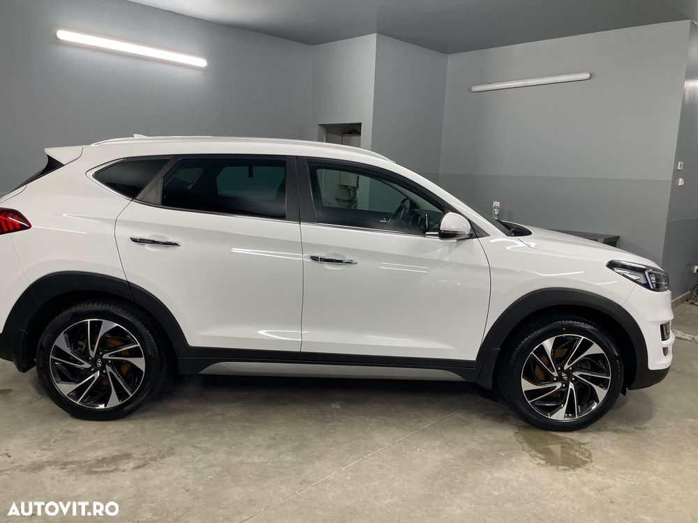 Hyundai Tucson 1.6 T-GDi 4WD 6MT Premium - 18
