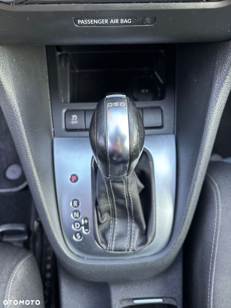 Volkswagen Golf 1.4 TSI DSG Style - 28