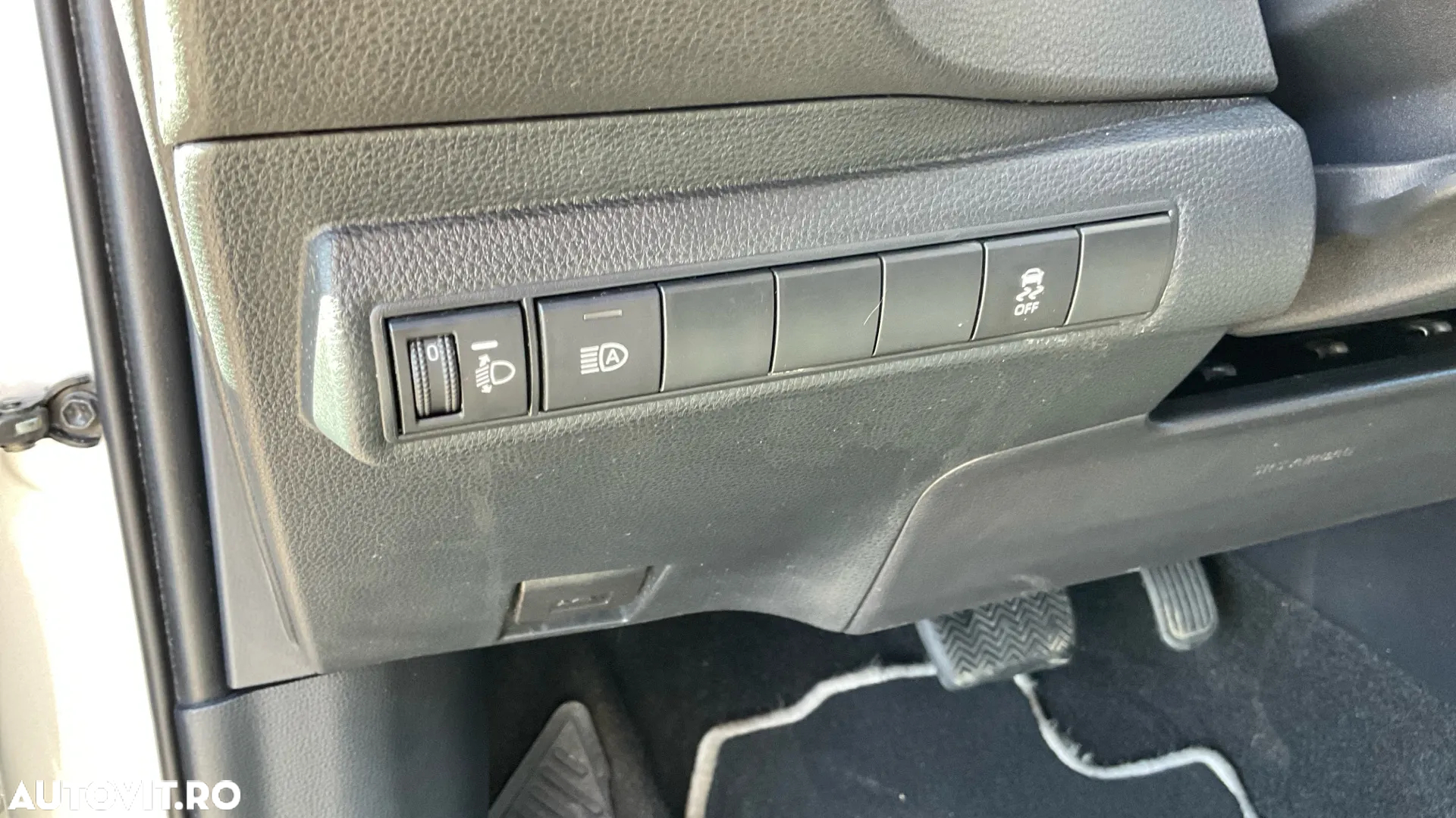 Toyota Corolla 2.0 HSD Dynamic interior Negru - 36
