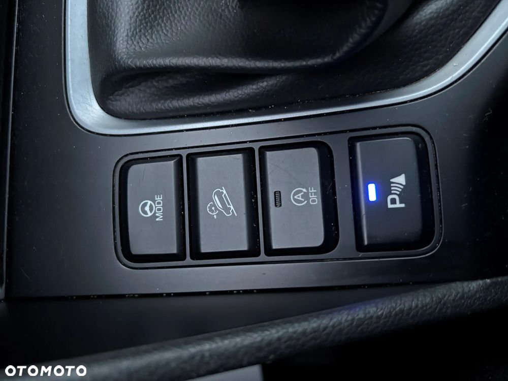 Hyundai Tucson 2.0 CRDI BlueDrive Comfort 2WD - 33