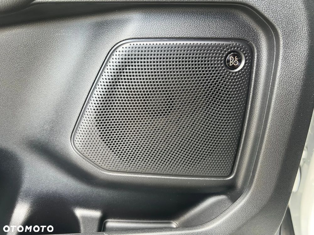 Ford Kuga 2.5 Duratec FHEV 4x4 TITANIUM - 16