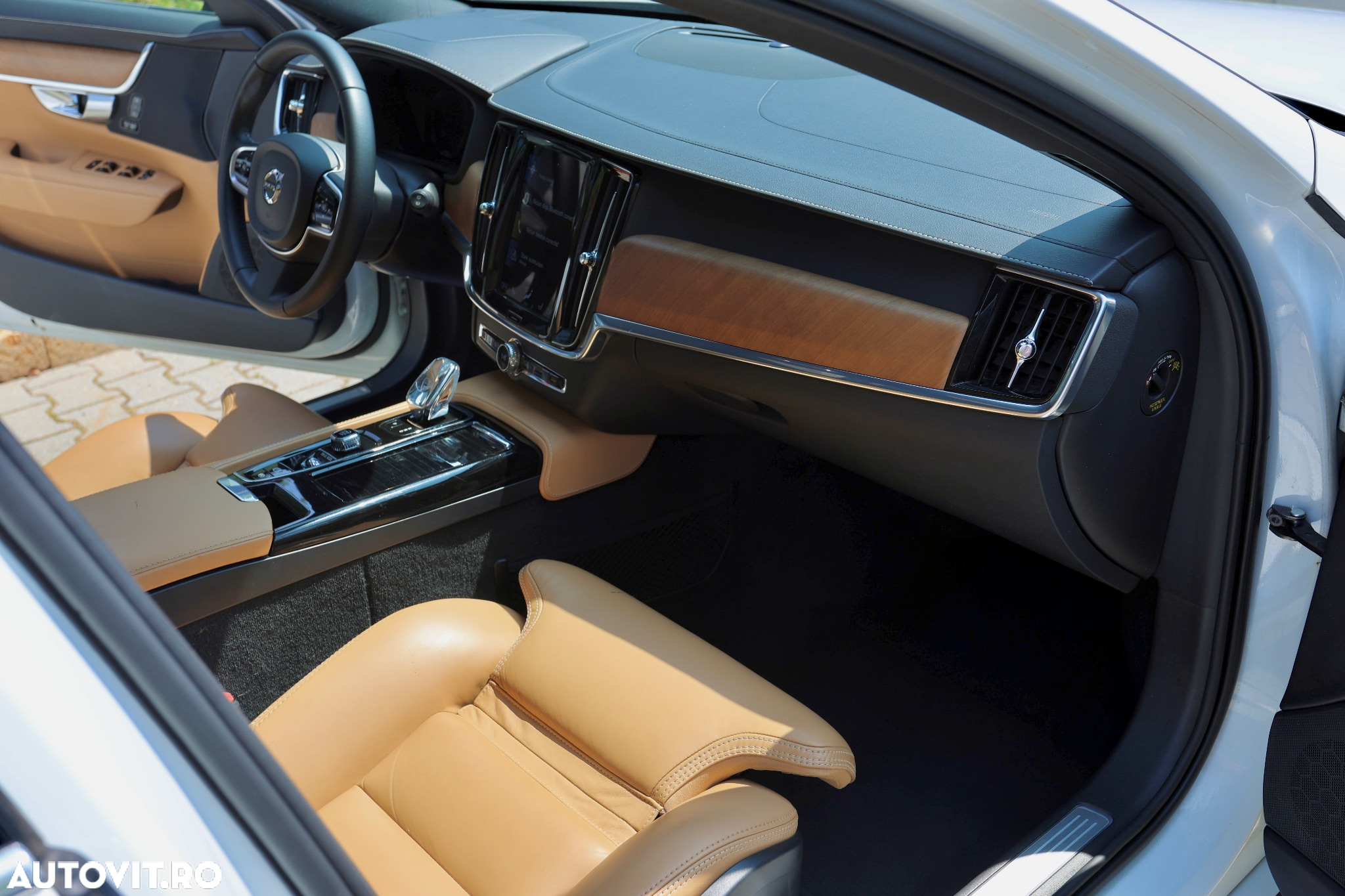 Volvo V90 T8 Twin Engine AWD Inscription - 11