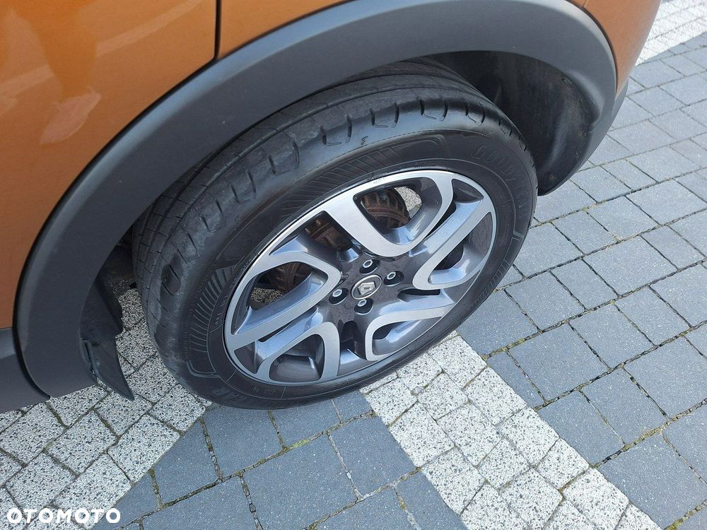 Renault Captur - 22