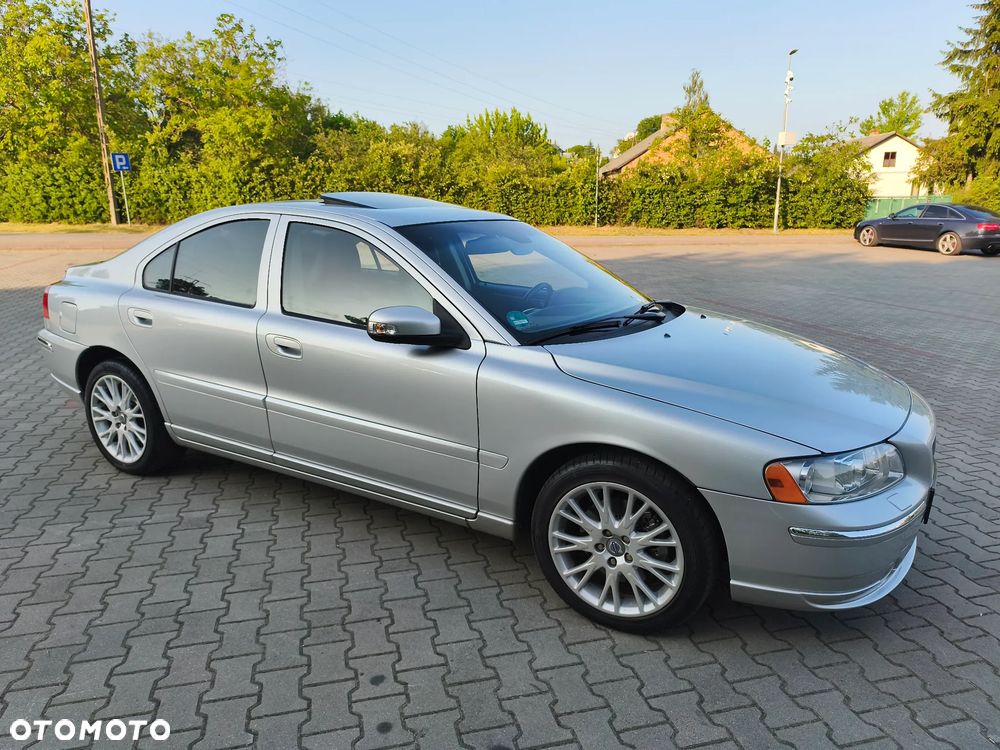 Volvo S60 2.4 Summum - 3