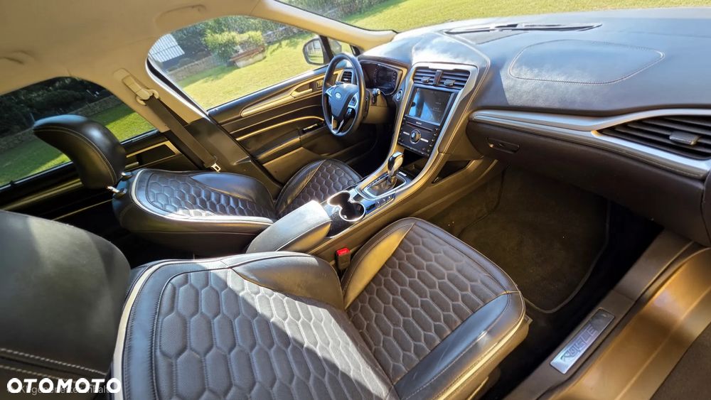 Ford Mondeo - 13