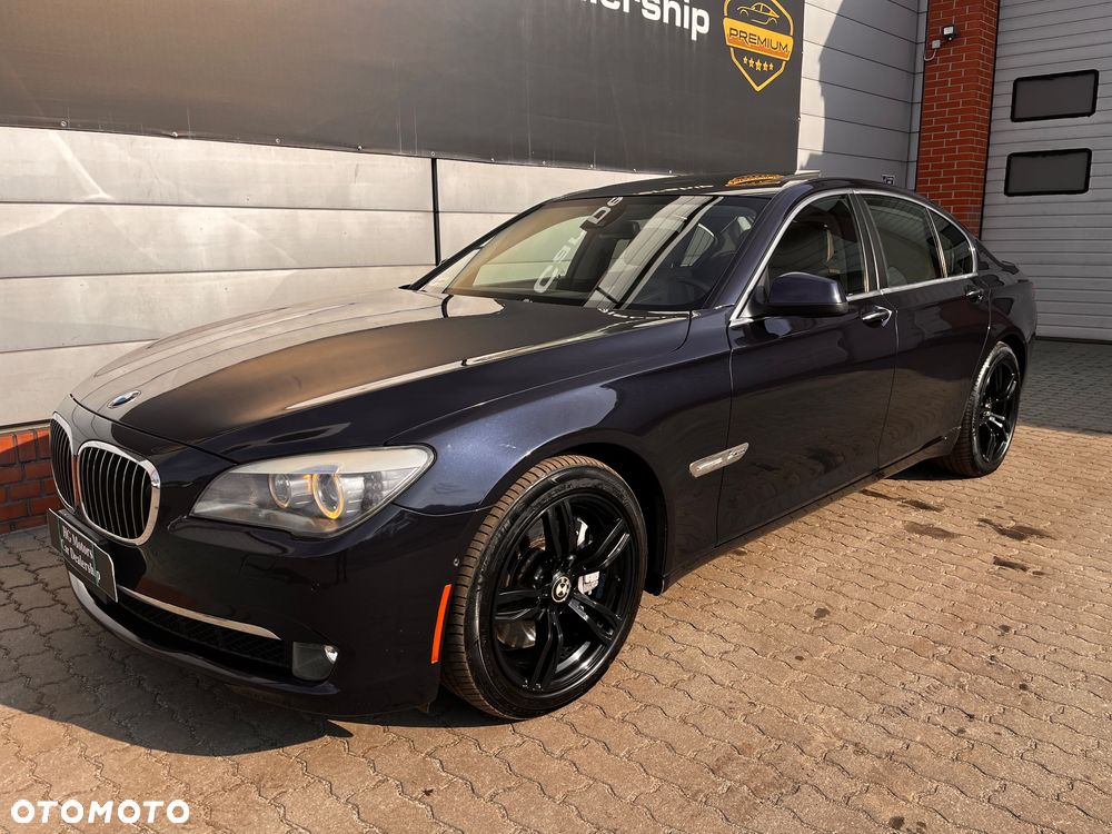BMW Seria 7 750i xDrive - 5