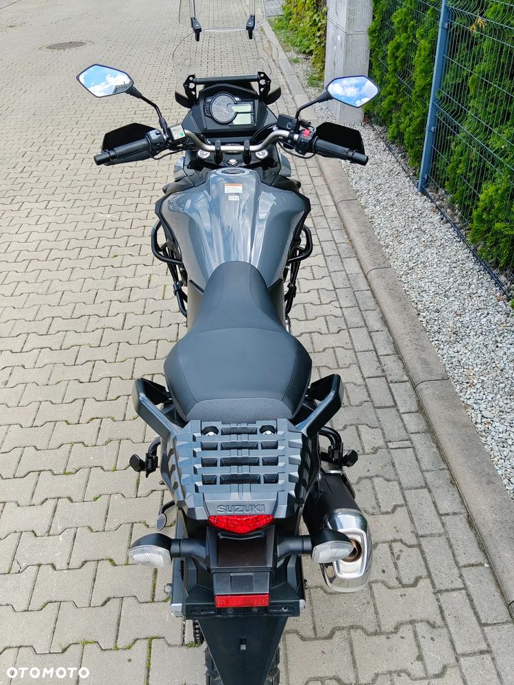 Suzuki V-STROM - 7