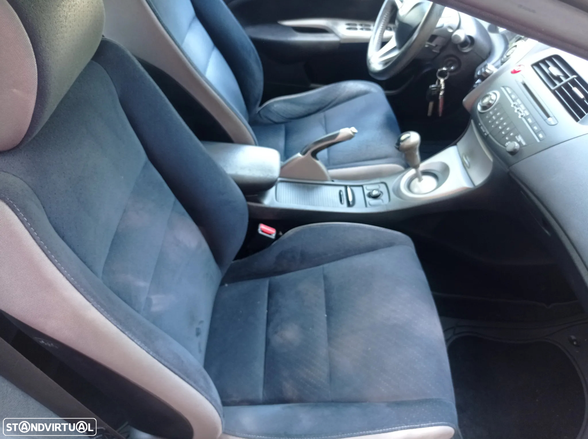 Honda Civic 1.4 Comfort - 8