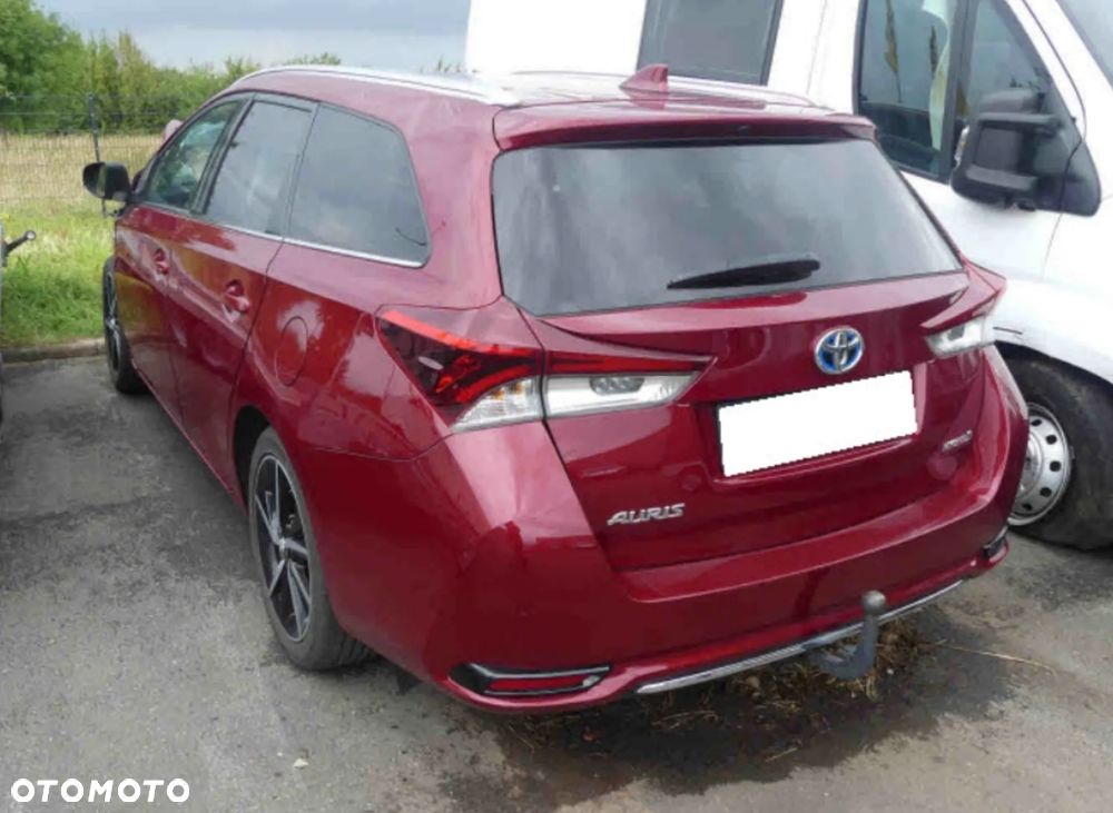 Toyota Auris 1.8 VVT-i Automatik Team Deutschland - 1