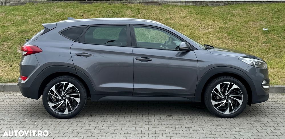 Hyundai Tucson blue 1.7 CRDi 2WD DCT Premium - 20