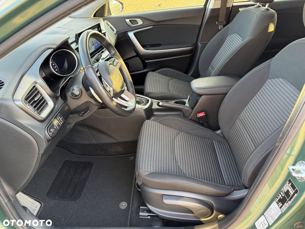 Kia Ceed 1.5 T-GDI M DCT - 6