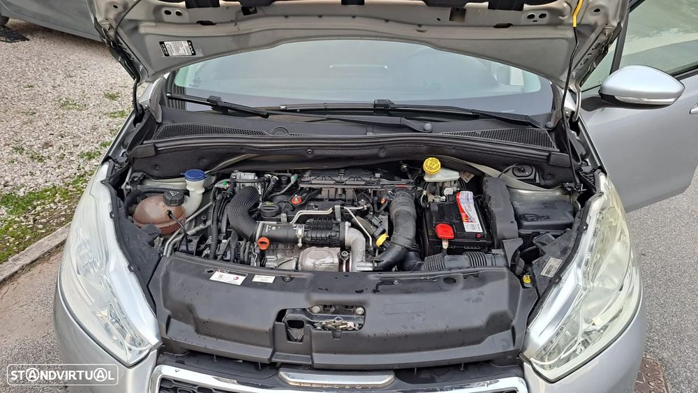 Peugeot 208 1.4 HDi Active - 47