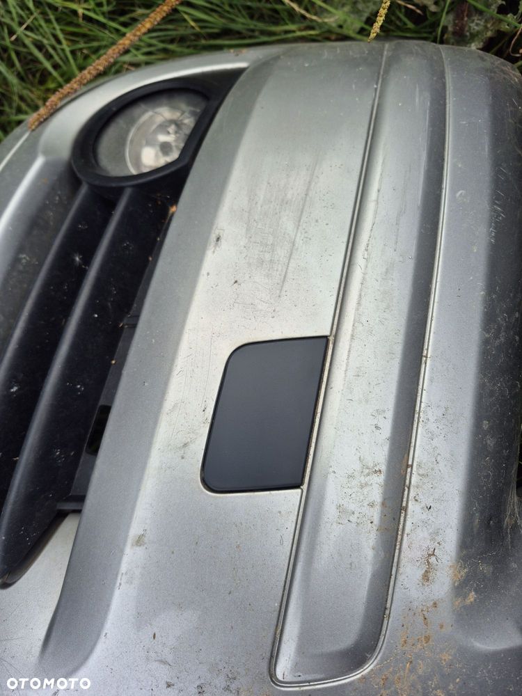 Zaślepka zderzaka haka holowniczego audi a3 8p duzy grill