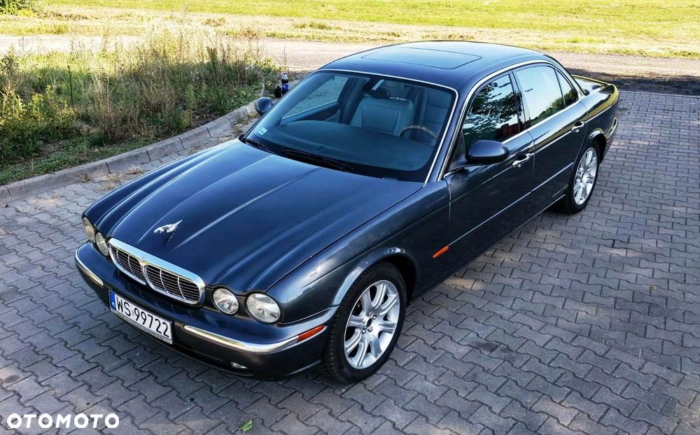 Jaguar XJ XJ8 4.2 Executive - 9