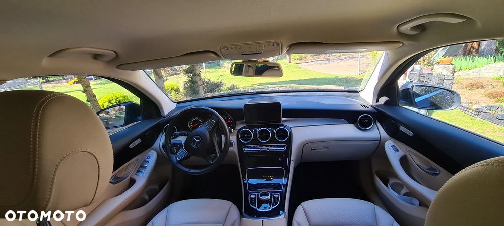 Mercedes-Benz GLC - 7