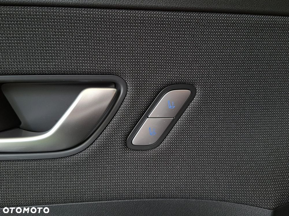 Hyundai Kona 65kWh Platinum - 29