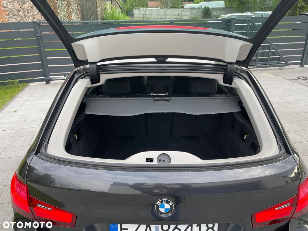 BMW Seria 5 520d Modern Line - 12