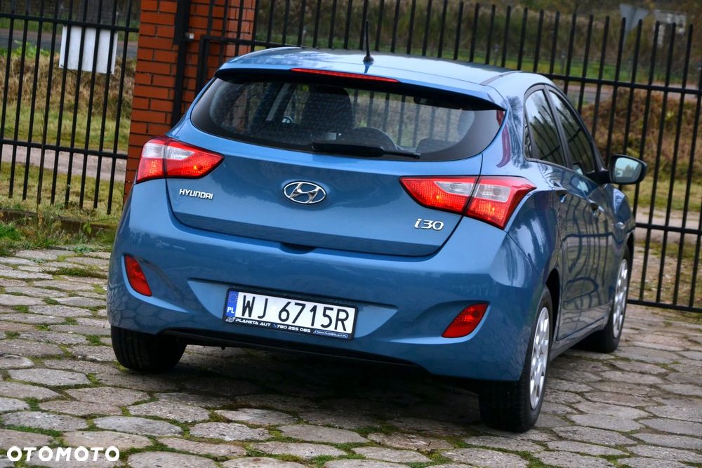 Hyundai i30 1.4 Comfort - 13