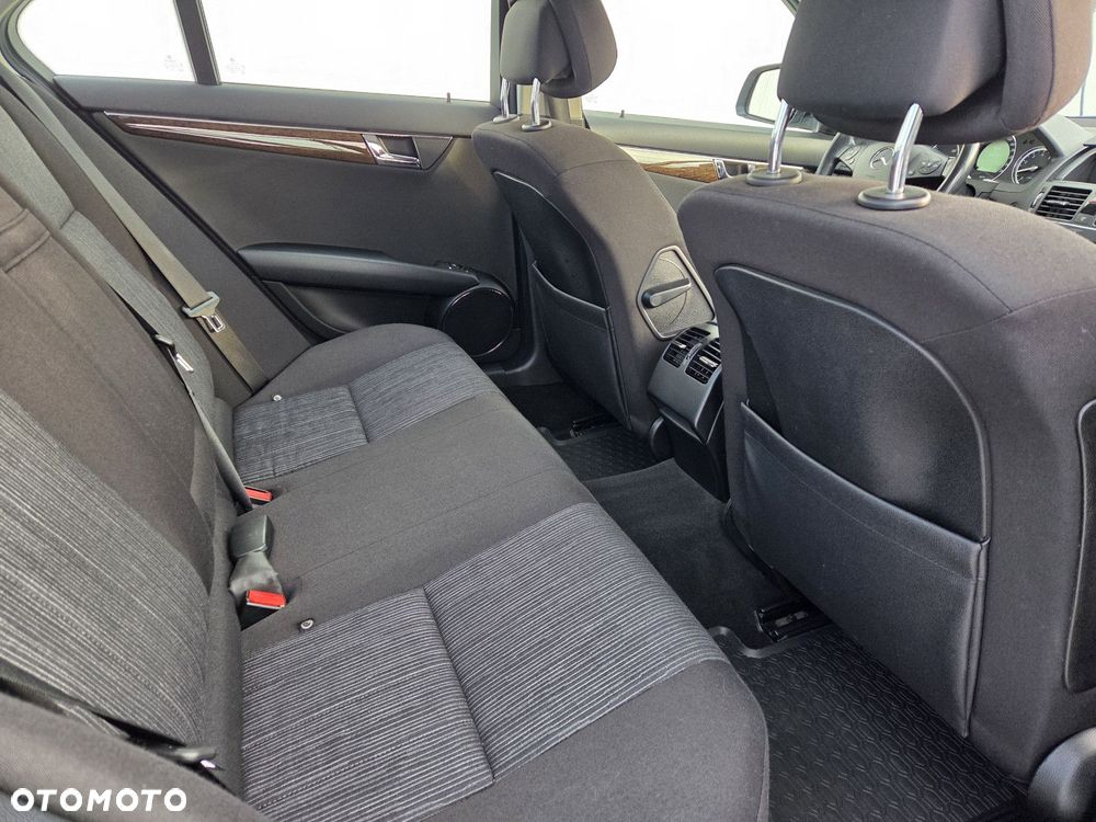 Mercedes-Benz Klasa C - 13