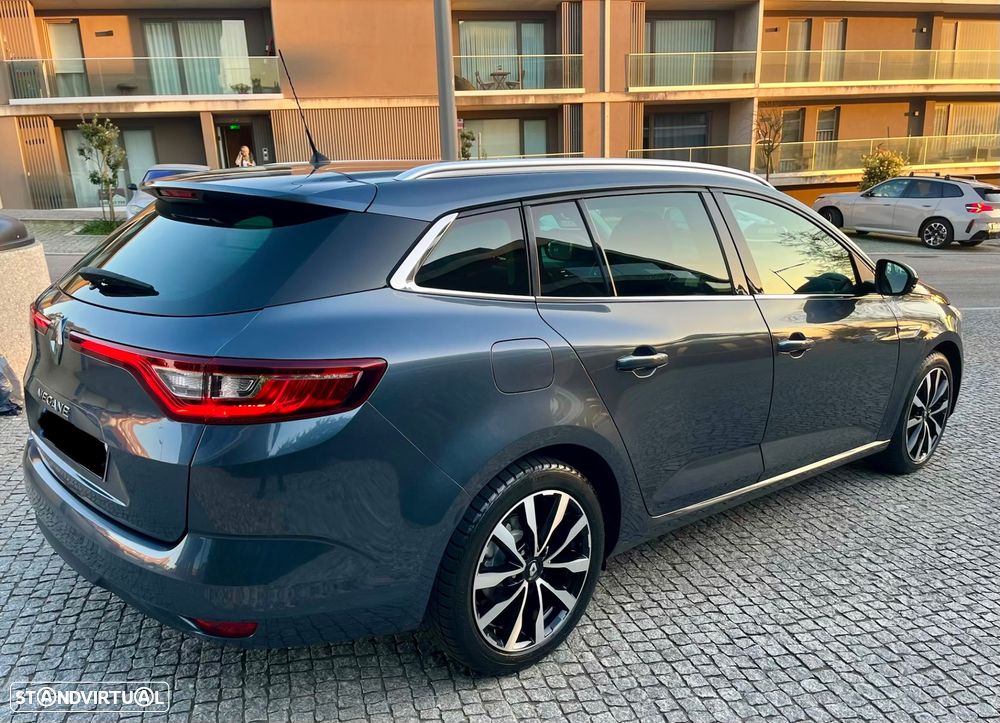 Renault Mégane Sport Tourer 1.2 TCE Limited SS - 12
