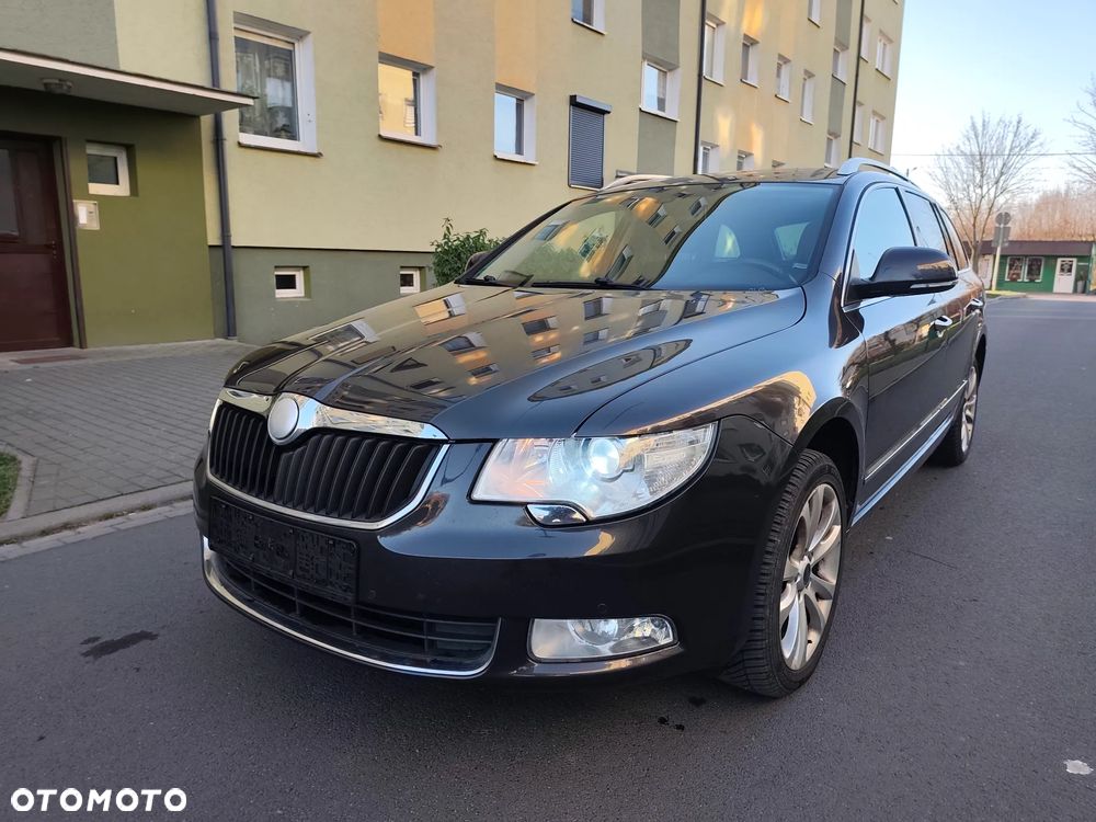 Skoda Superb 2.0 TDI DPF Exclusive - 3